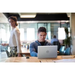 Gebruikte Laptops Hewlett-Packard 440 G9