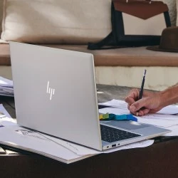 Gebruikte Laptops Hewlett-Packard 850 G8